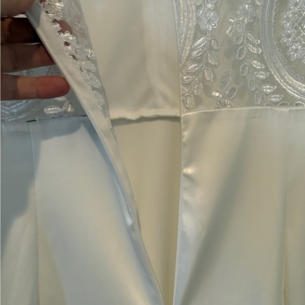 Lulus White Embroidered Bridal Shower Bachelorette Party Lace Dress Size L - Picture 8 of 10